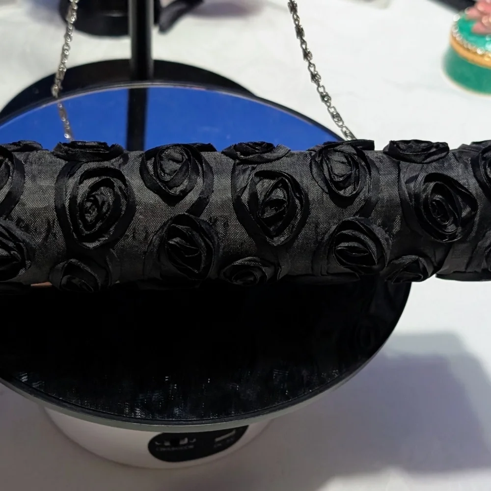 Vintage Elegant Black Rosette Tubular Evening Bag/Clutch/X body 🔥